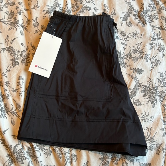 lululemon athletica Pants - Lululemon Cotton blend poplin shorts